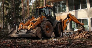 Расчистка участка Назарово, цена от 5206 руб.